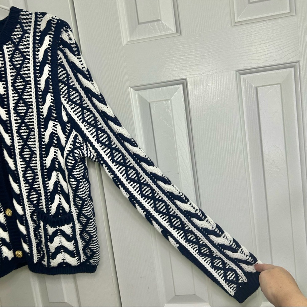 NWOT Martha Stewart Navy & White Preppy Gold Button Cardigan Sweater Size Medium - Picture 5 of 16